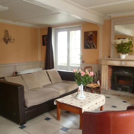 La Tonnelle Fleurie Chambres D'Hotes Sainte-Soulle ภายนอก รูปภาพ