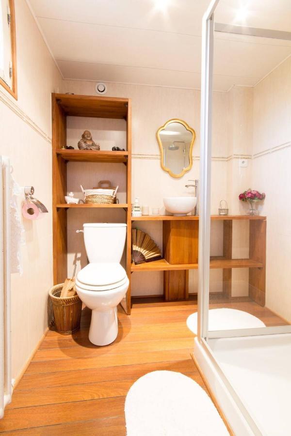 La Tonnelle Fleurie Chambres D'Hotes Sainte-Soulle ภายนอก รูปภาพ